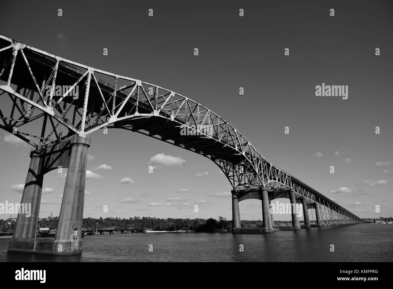 Calcasieu River Bridge, or Louisiana Memorial World War II bridge