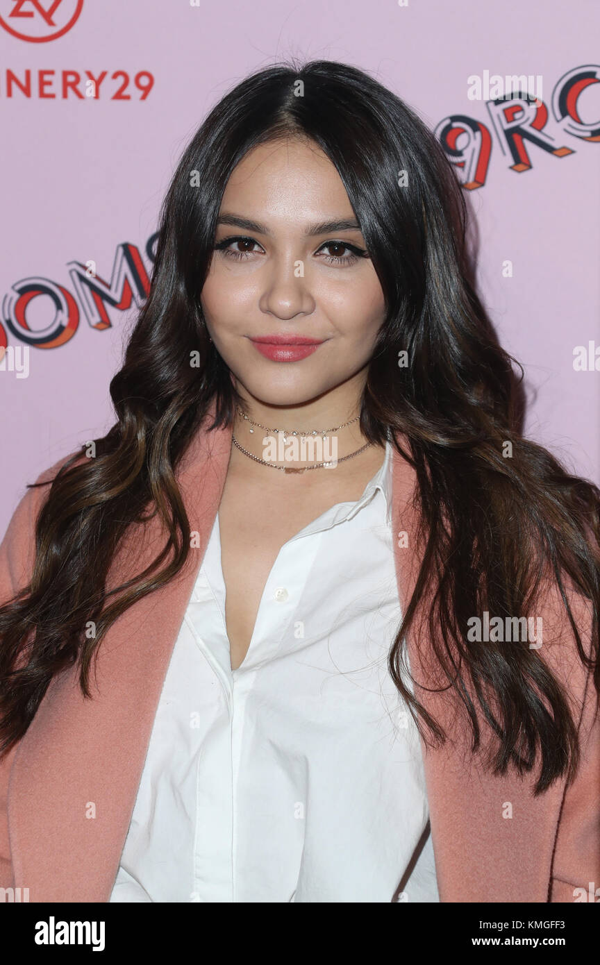 Stella hudgens hi-res stock photography and images - Alamy