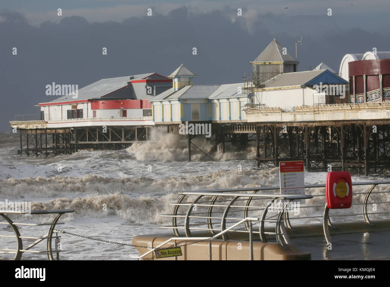 Blackpool, UK. 07th Dec, 2017. The beach access is closed due to a high tide in Blackpool, Lancashire,7th December, 2017 (C)Barbara Cook/Alamy Live News Credit: Barbara Cook/Alamy Live News Stock Photo