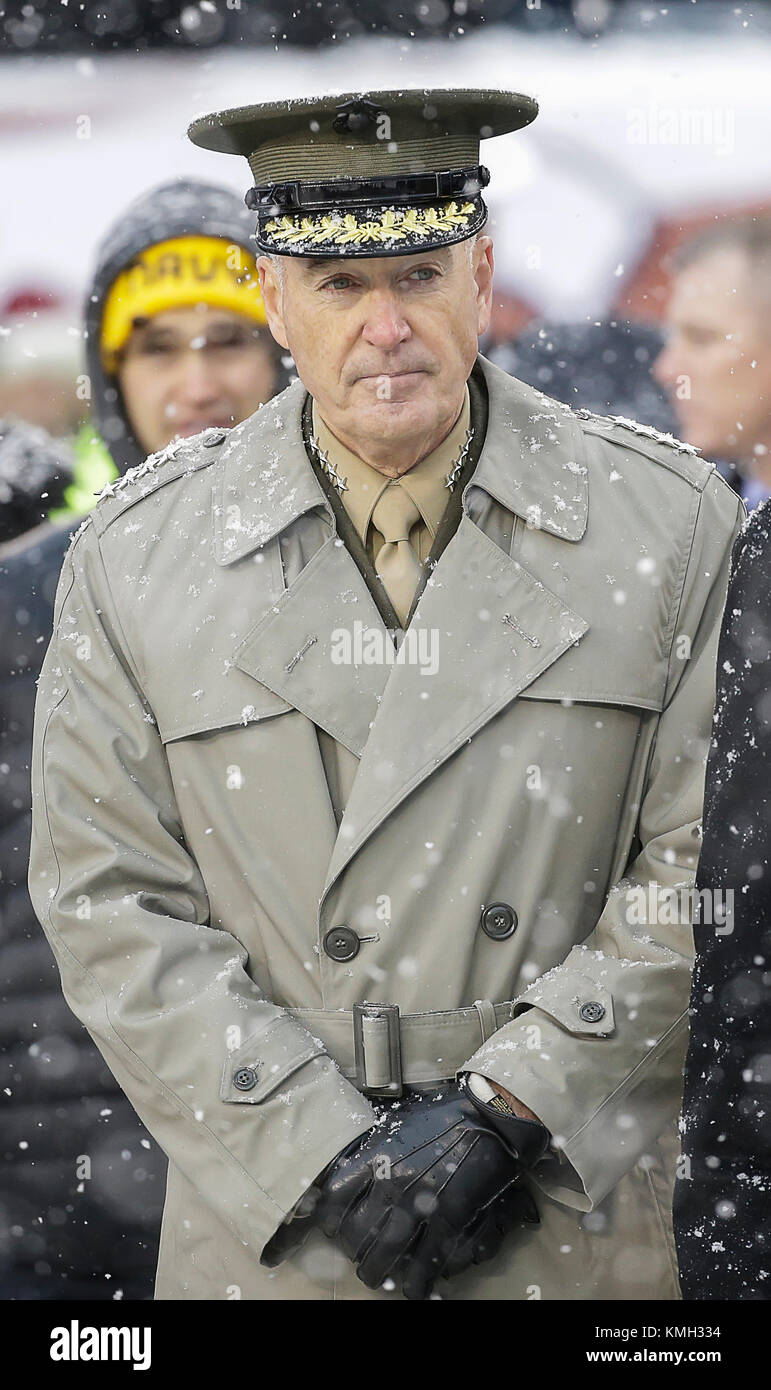 Philadelphia, Pennsylvania, USA. 9th Dec, 2017. Chairman of the Joint Chiefs of Staff, General Joseph Dunford, before the 118th Army Navy game between the United States Naval Academy Midshipmen and the United States Military Academy Cadets at Lincoln Financial Field in Philadelphia, Pennsylvania. Justin Cooper/CSM/Alamy Live News Stock Photo