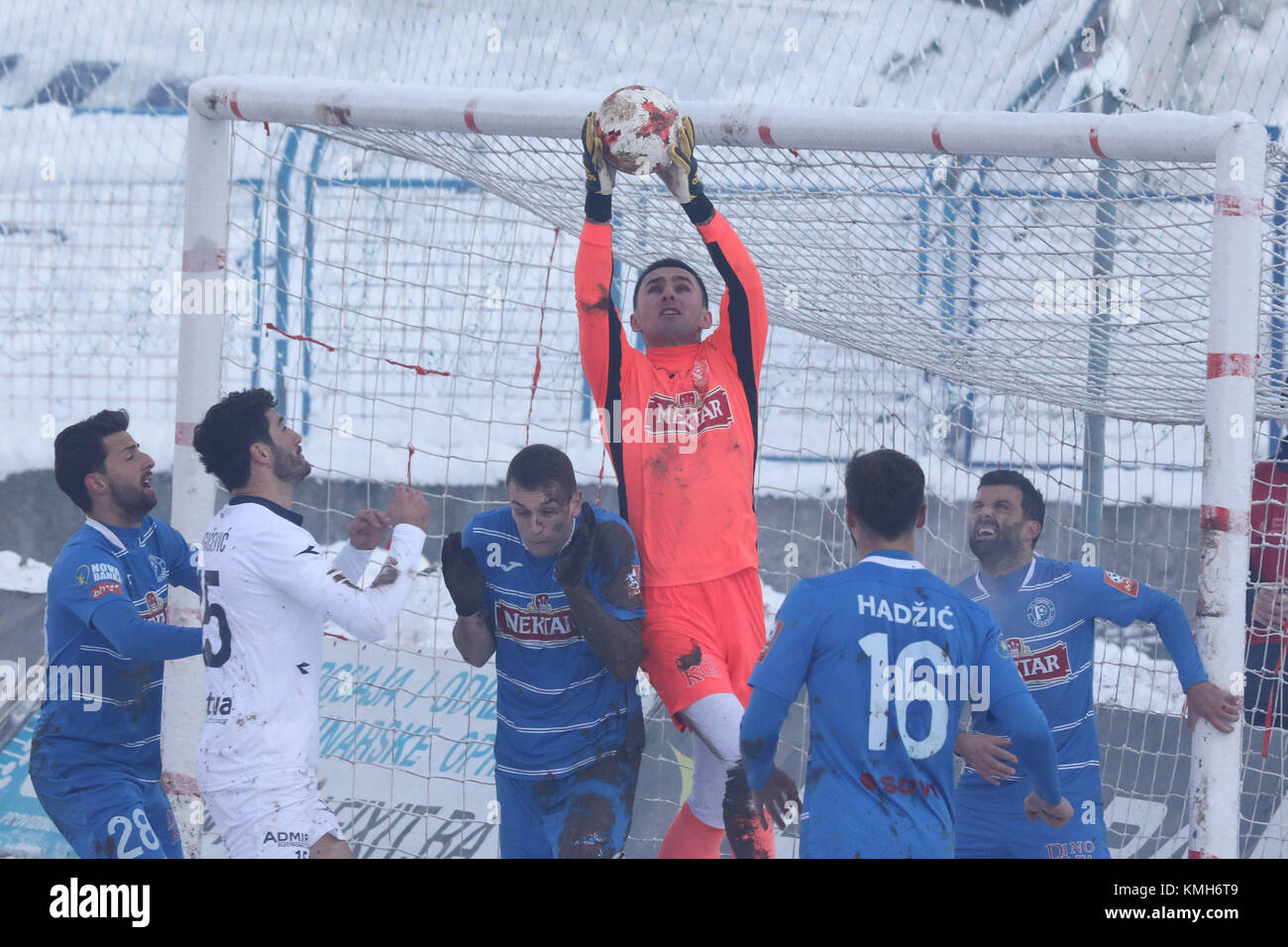 sarajevo-bih-10th-dec-2017-mladen-lucic-top-goalkeeper-of-fk