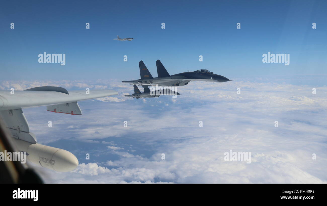 Chinese su 30 fighters hi-res stock photography and images - Alamy