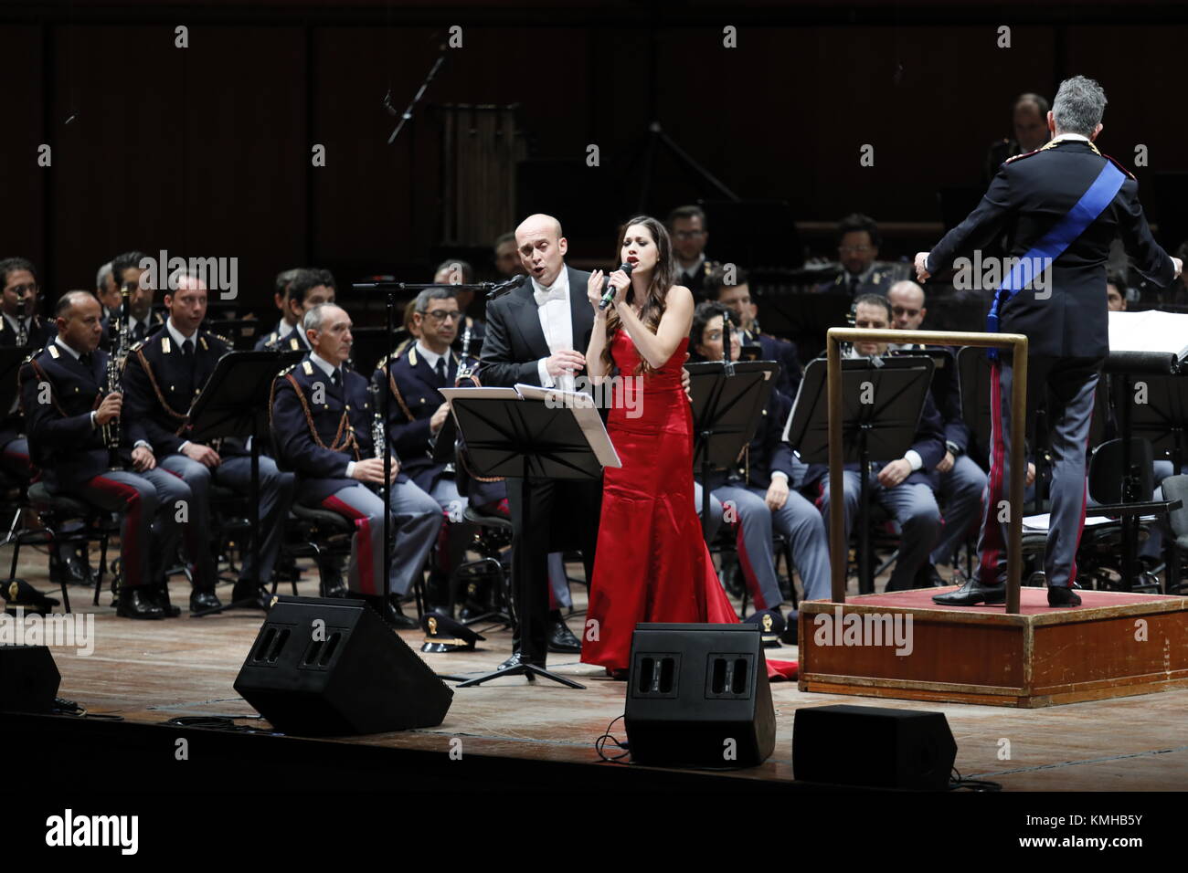 Rome, Italy - 11 December 2017: the tenor Aldo Caputo and the soprano Federica Balucani sing on the stage of the Auditorium Parco della Musica, on the occasion of the concert of the State Police Band, 'Being there always, with music and words'. Stock Photo
