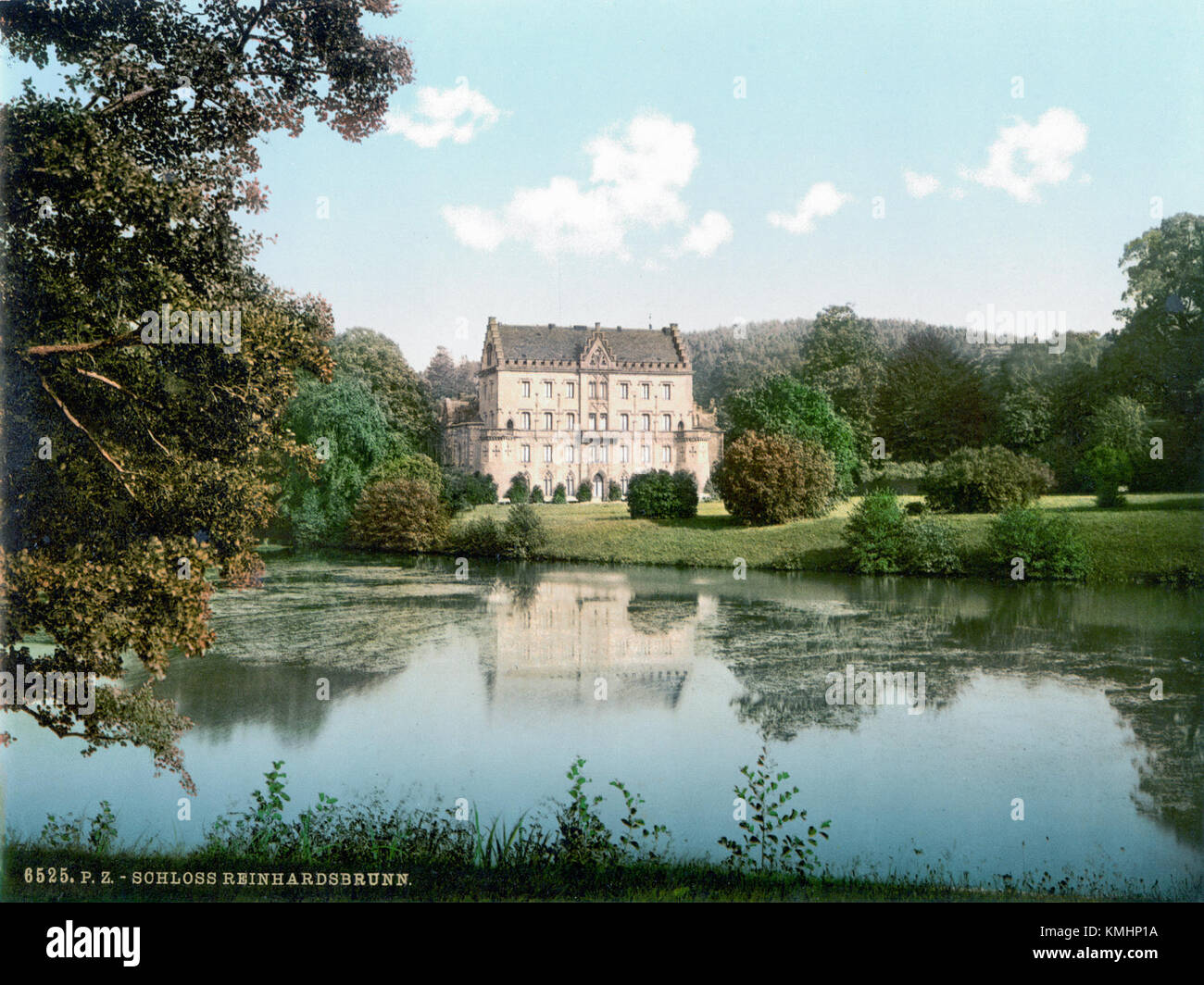 schloss-reinhardsbrunn-a-historic-castle-in-germany-was-built-in-the