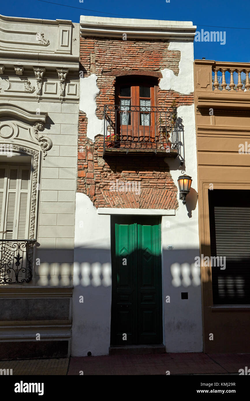 Casa Minima (narrowest house in Buenos Aires), San Telmo, Buenos Aires, Argentina, South America Stock Photo
