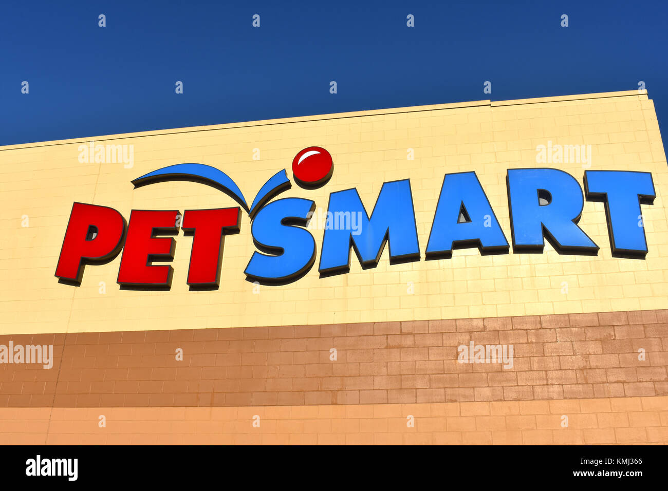 Petsmart store in Bellingham, Washington, USA. Petsmart is a retail pet
