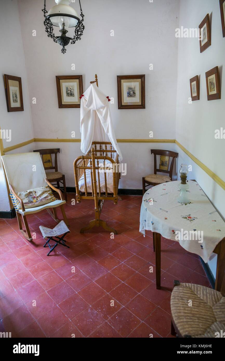 18th century house interior hi-res stock photography and images - Alamy
