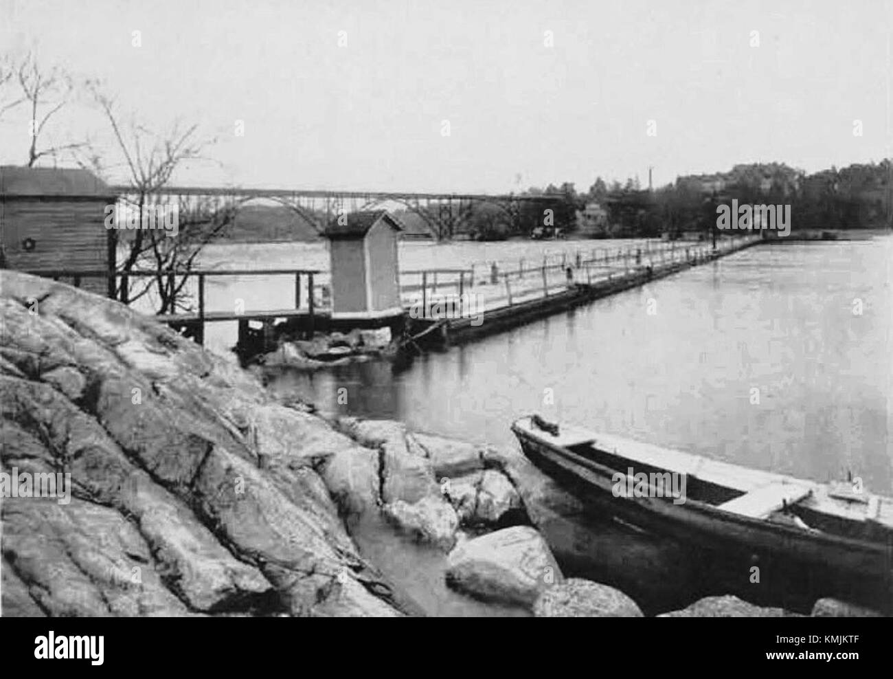 Essinge Bridge Stora Essingebron is a bridge located in Stockholm, Sweden, built in ...