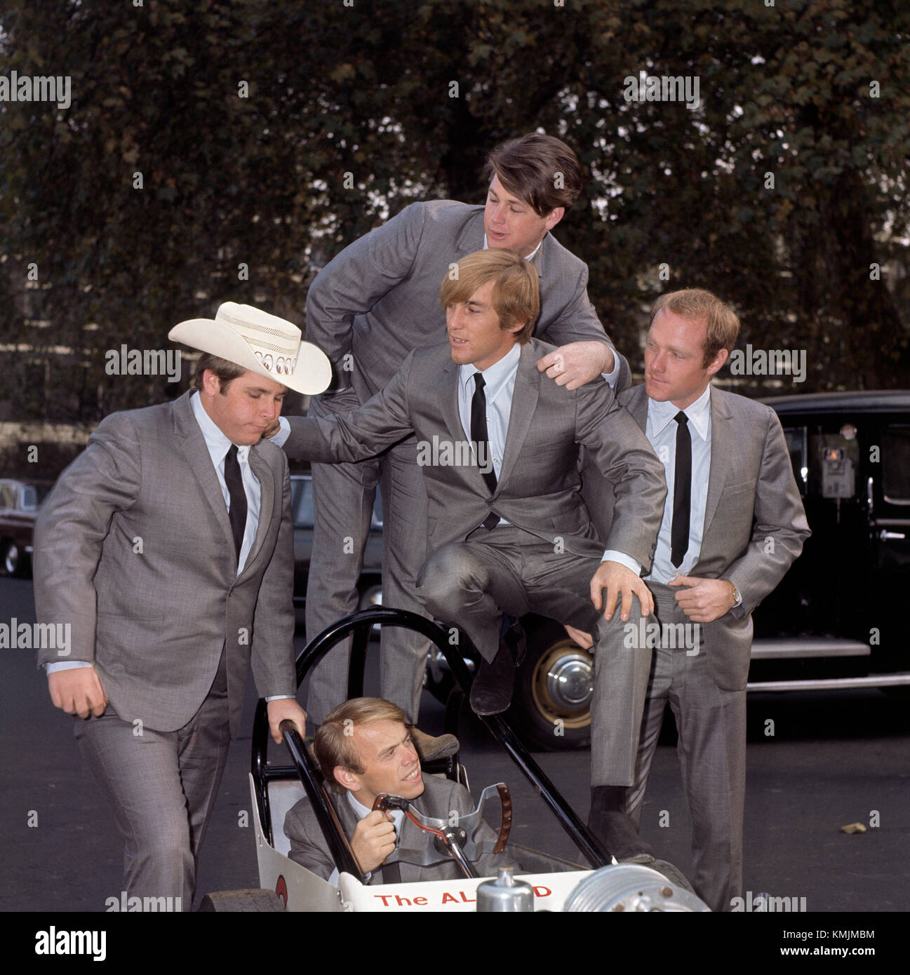 BEACH BOYS US pop group in Manchester Square, London, 1964. Photo: Tony Gale Stock Photo