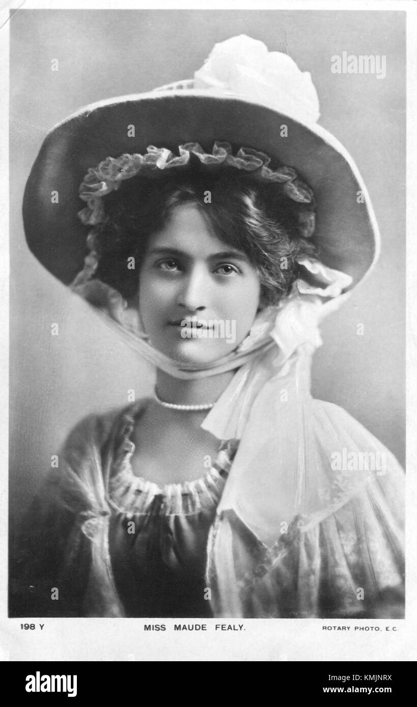 Rotary club Black and White Stock Photos \u0026 Images - Alamy, image size:819x1390