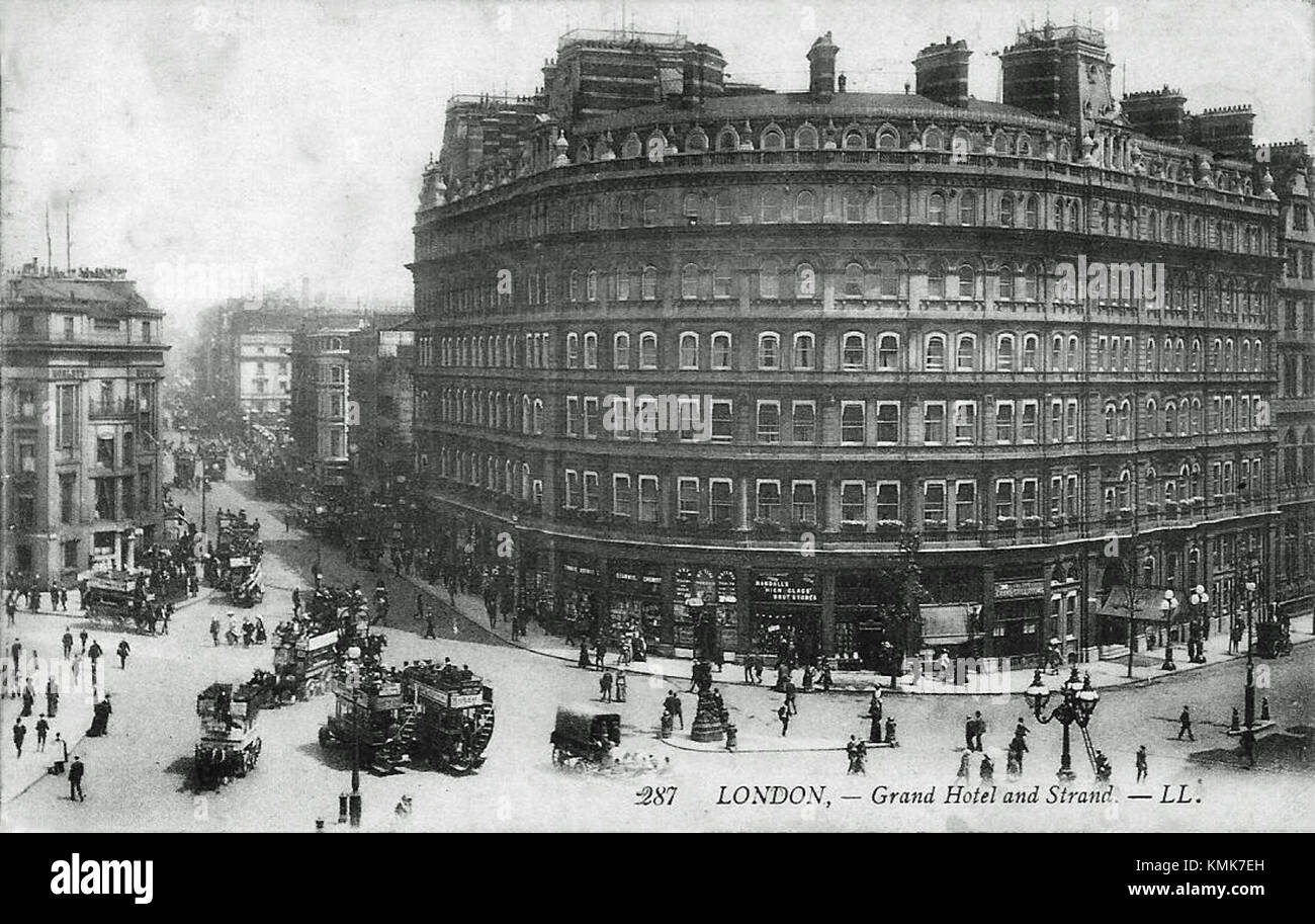 Trafalgar Square (22516188655 Stock Photo - Alamy