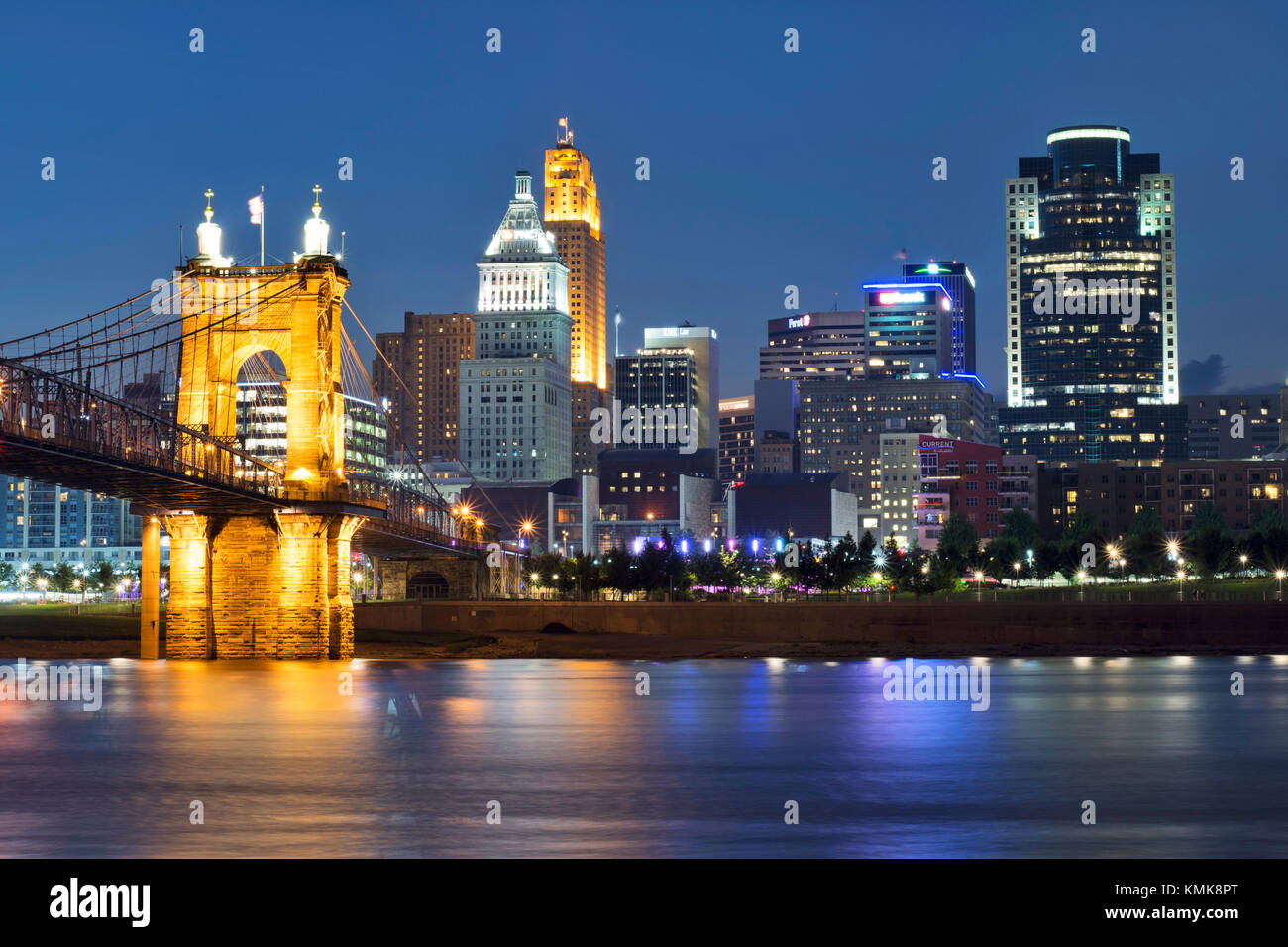 Skyline Of Cincinnati Ohio And The John A Roebling Suspension Bridge Stock Photo Alamy