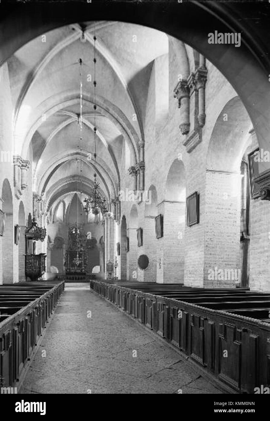 varnhems-klosterkyrka-in-sweden-listed-under-the-swedish-national