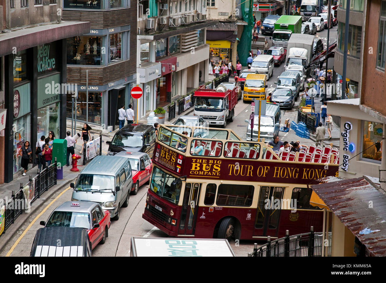 Tour bus in traffic jam, Hong Kong island, SAR, China Stock Photo