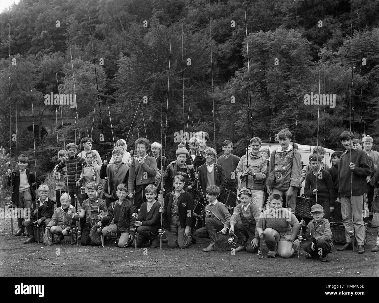 Junior Anglers club fishing day out 1960s Stock Photo