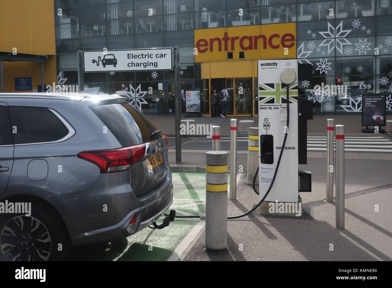 Electric car charging point Stock Photo Alamy