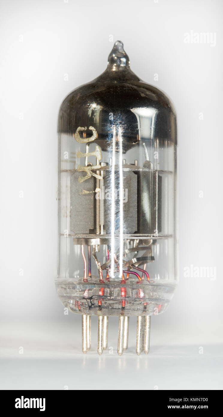 Vacuum Tube Radio Stock Photo 167653276 Alamy