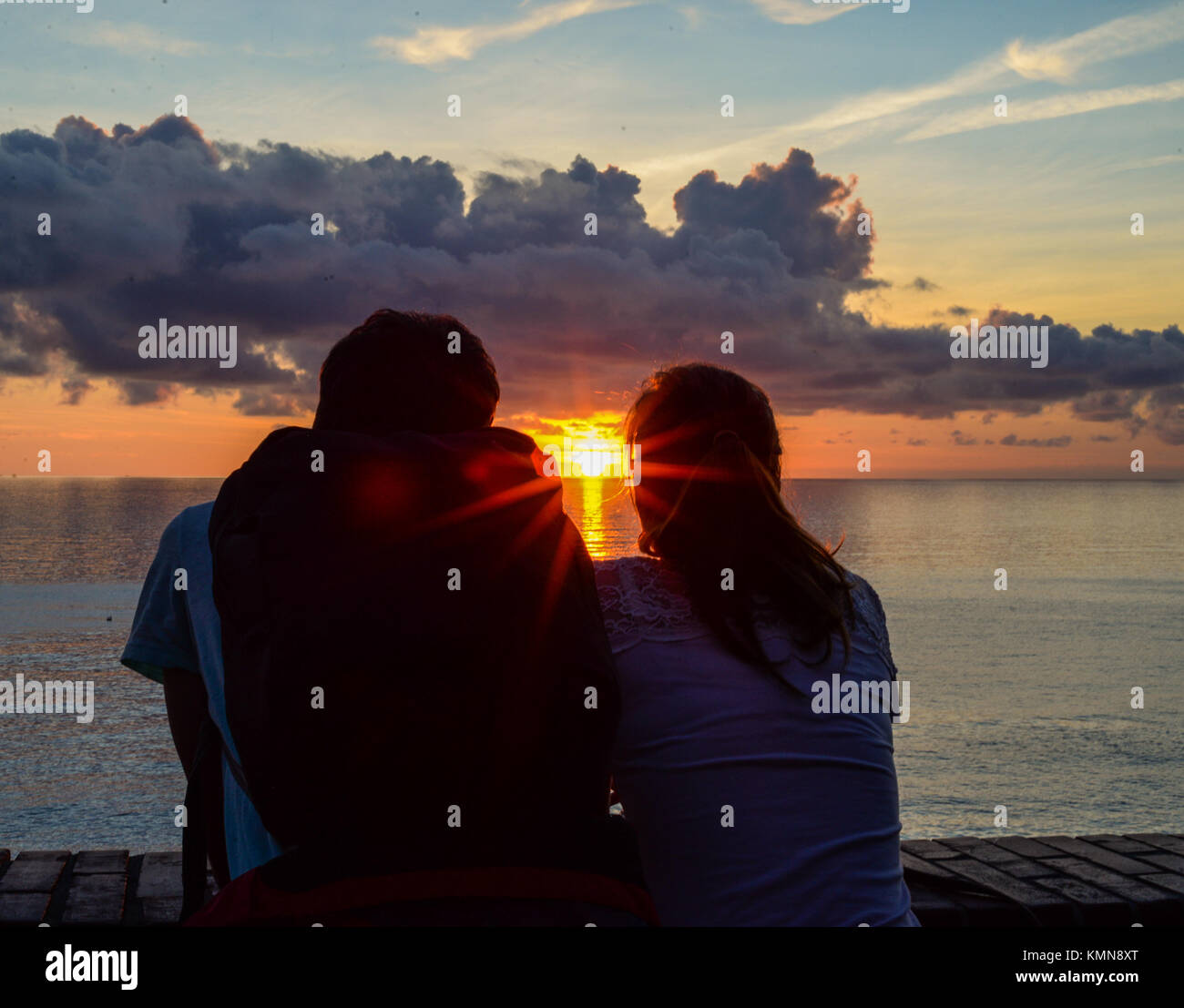 Two hands touching silhouette hi-res stock photography and images - Alamy