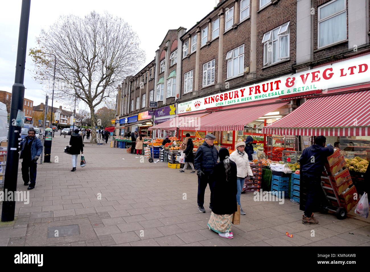Kingsbury fruit and veg hires stock photography and images Alamy