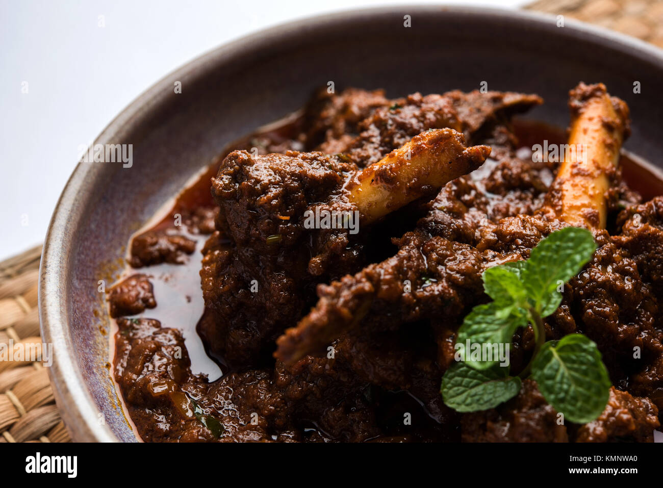 Bhuna Mutton / Bhuna Gosht / Indian lamb curry Stock Photo Alamy