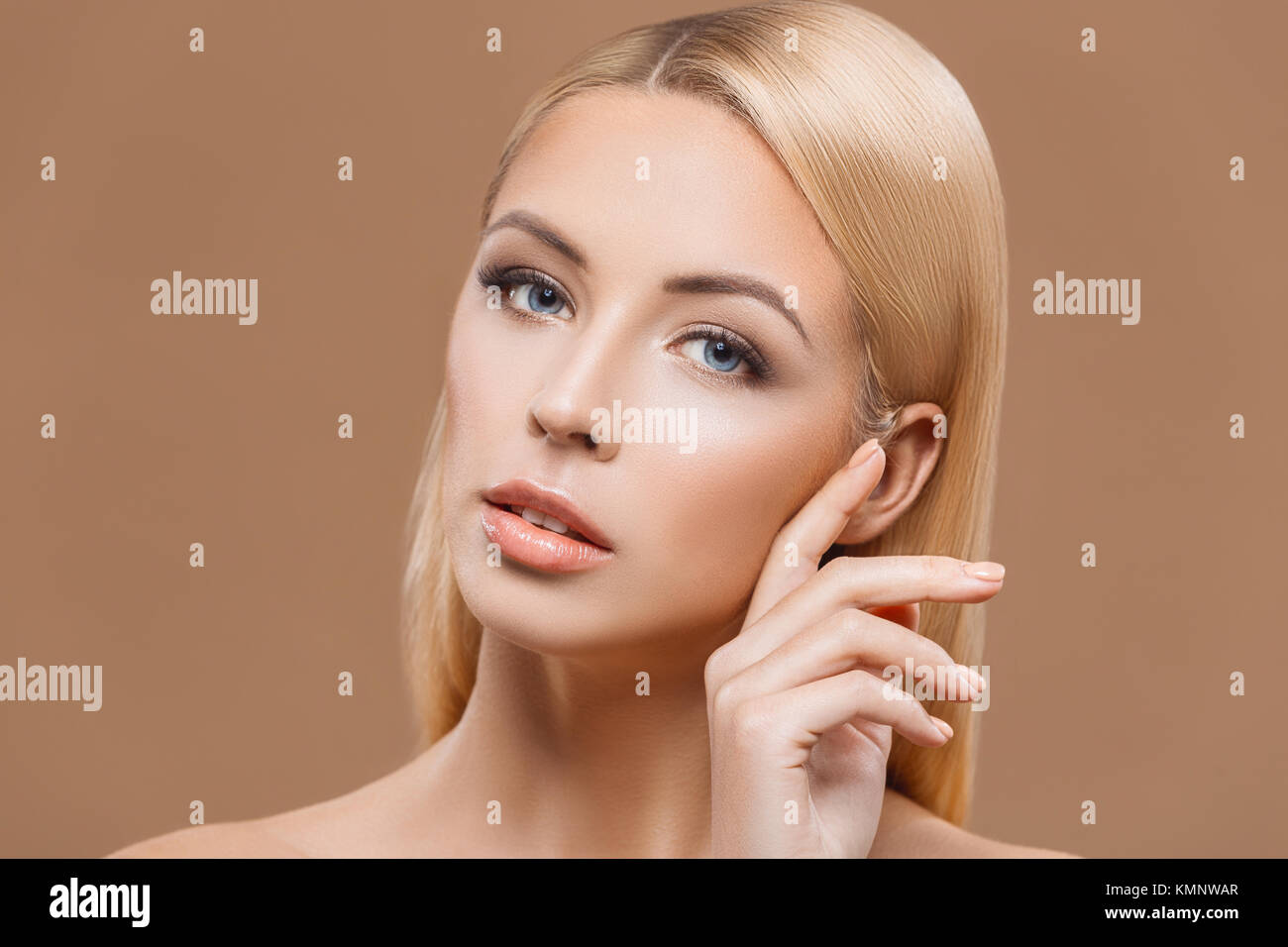 attractive blonde woman Stock Photo - Alamy