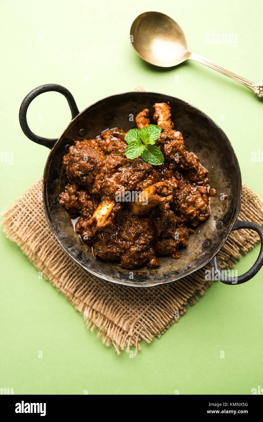 Lammcurry Mit Paprika Bhuna Gosht - Rezepte Suchen