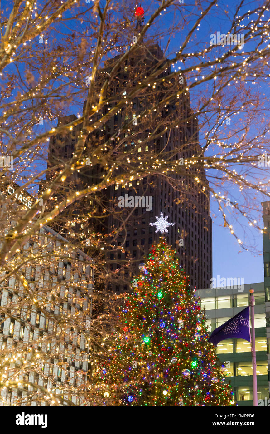 2017 in lights hires stock photography and images Alamy