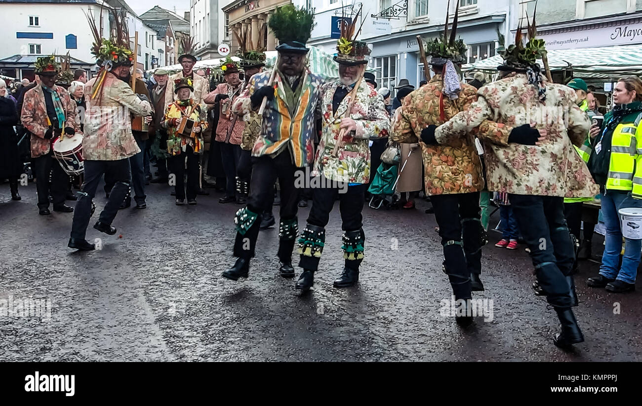 Leominster, UK. 9th December, 2017. Leominster Morris perform a traditional Morris dance in the streets of Leominster during the towns Victorian Christmas Market in Leominster on December 9th 2017. Credit: Jim Wood/Alamy Live News Stock Photo