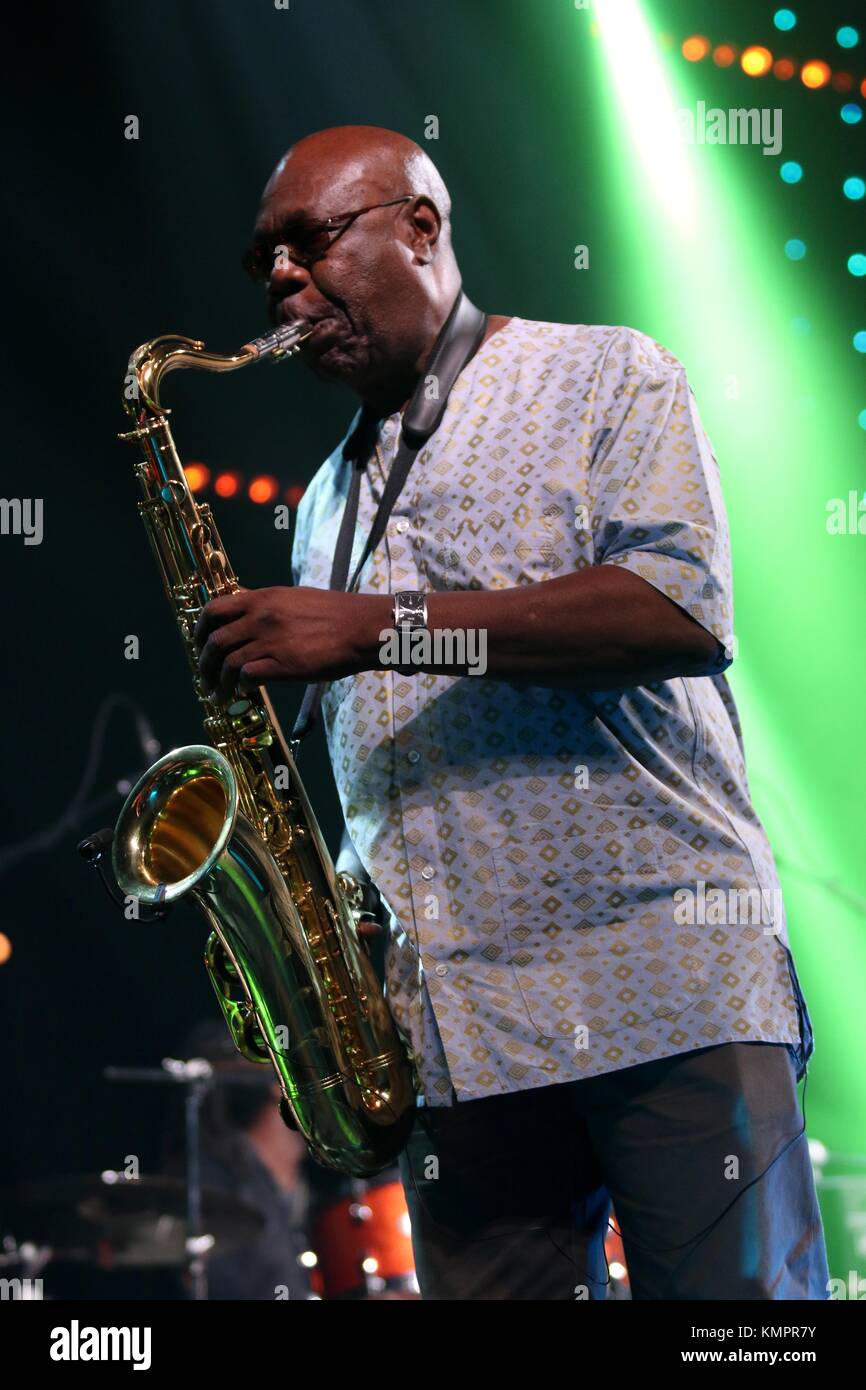 Marciac ( France) August,10 th 2017 , 40th Jazz Festival In Marciac Concert of saxophonist Manu DIBANGO & Africadelik  Manu Dibango ( saxophone, chant) Julien Agazar  (Kbds) Raymond Doumbe (Basse) Patrick Marie Magdelaine (Guitare) Jacques Conti Bilong (Batterie dms) Isabel Gonzalez (Chant) Valerie Belinga ( Chant) Credit: Sebastien Lapeyrere/Alamy Live News. Stock Photo