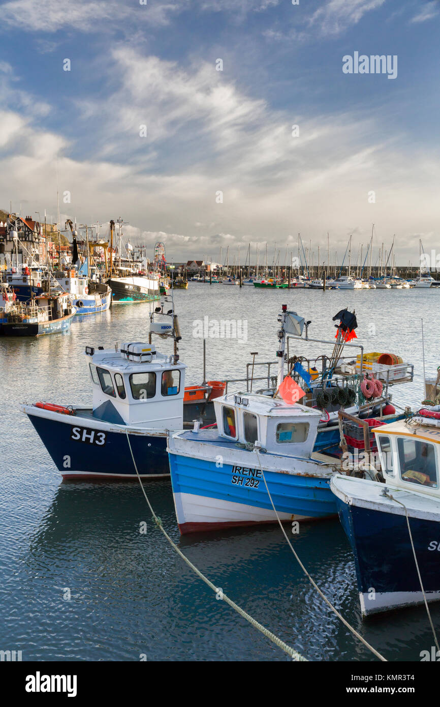 Pleasure and fishing boats in Scarborough harbour Stock Photo Alamy