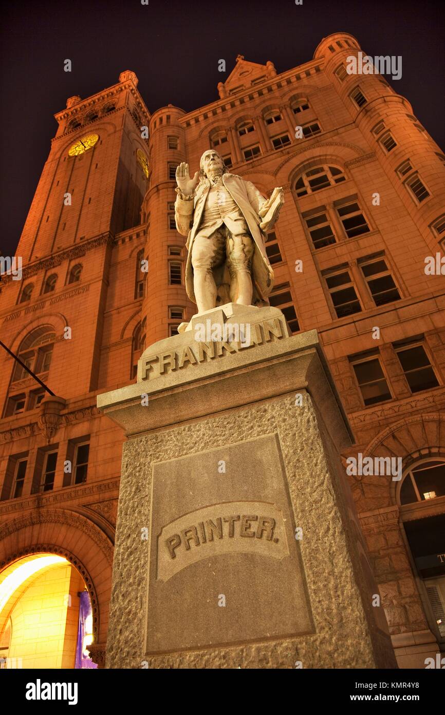 Benjamin Franklin Statue Old Post Office Building Pennsylvania Ave at