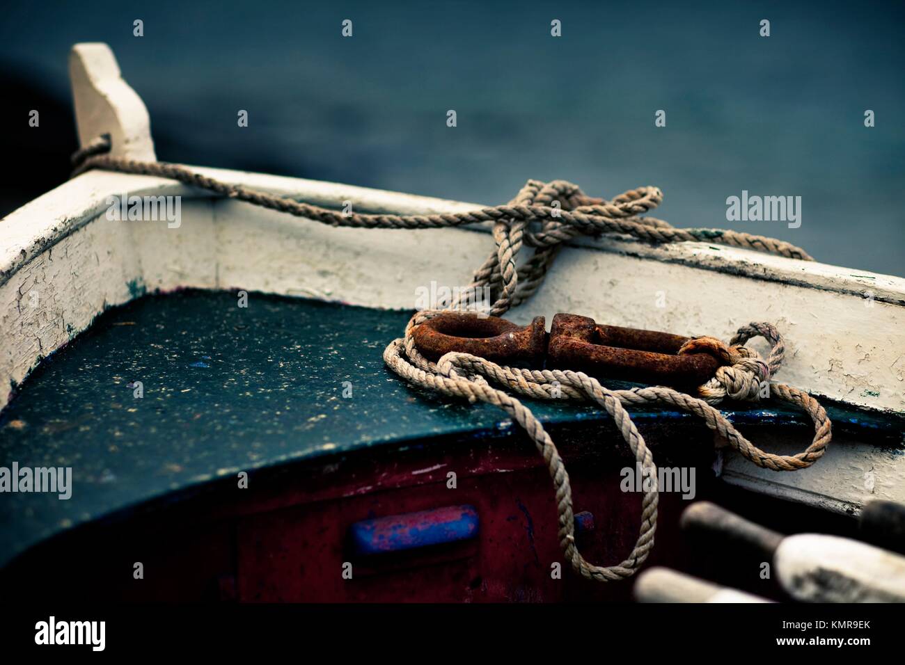Stranded rope hi-res stock photography and images - Alamy