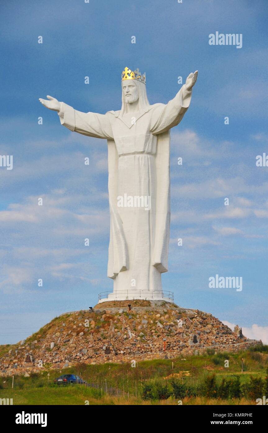 The crowned statue of Christ in Swiebodzin (2010), claimed to be the