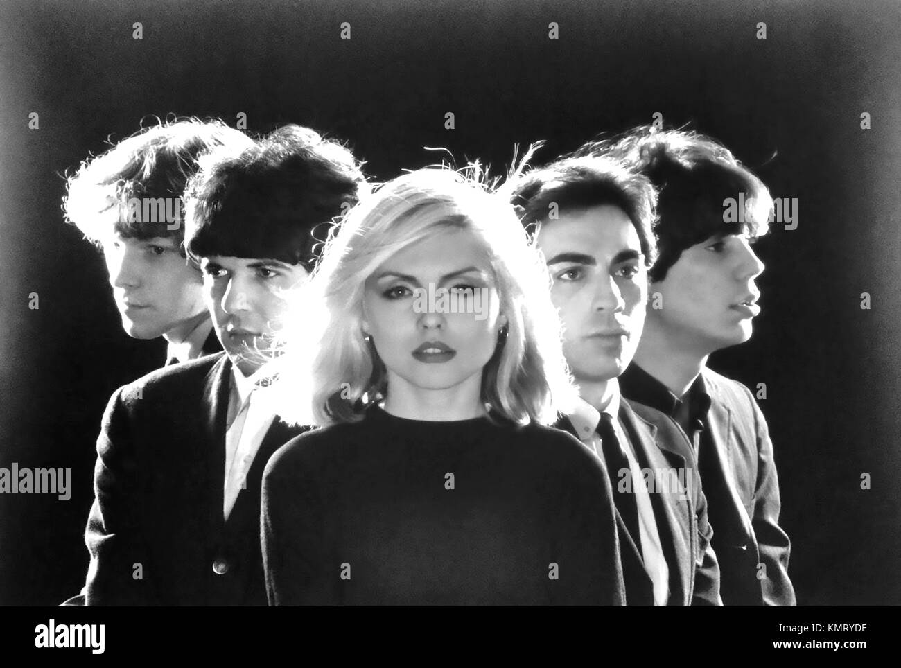 BLONDIE Promotional photo of American rock group in 1977. From left: Gary Valentine, Clem Burke, Debbie Harry, Chris Stein, Jimmy Destri Stock Photo