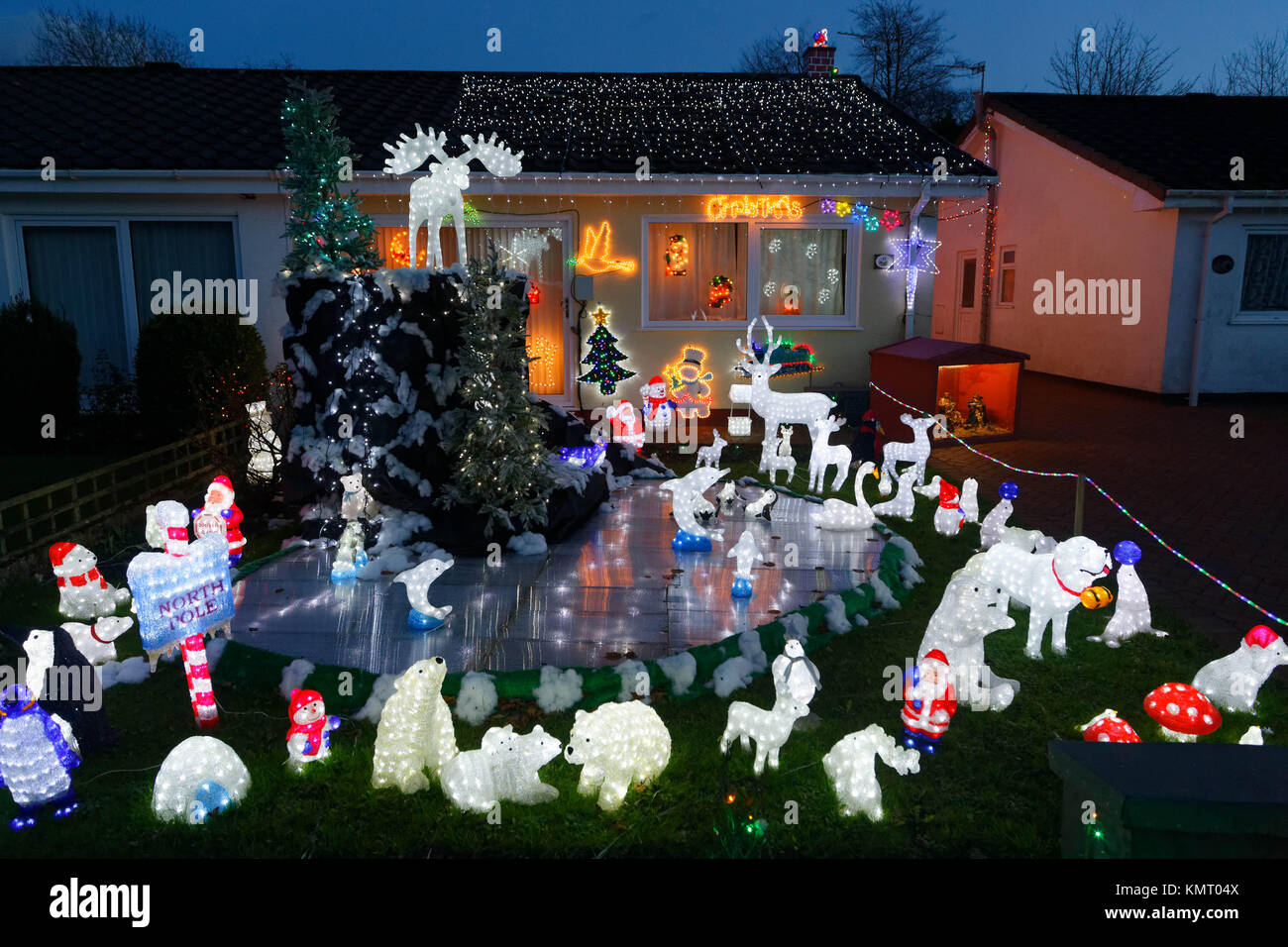 A house with Christmas decorations Stock Photo Alamy