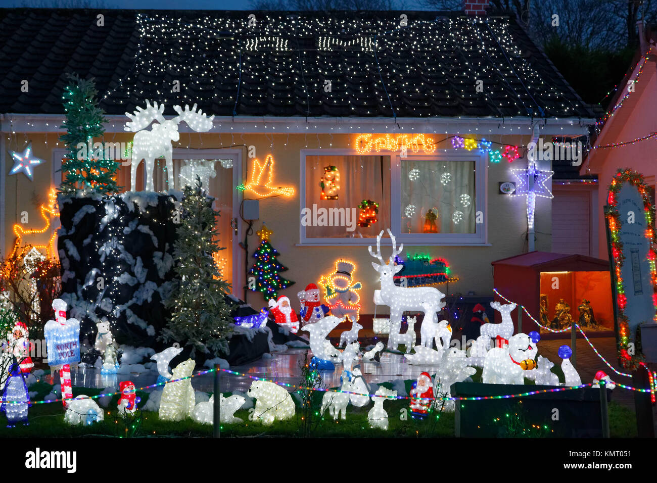 A house with Christmas decorations Stock Photo Alamy