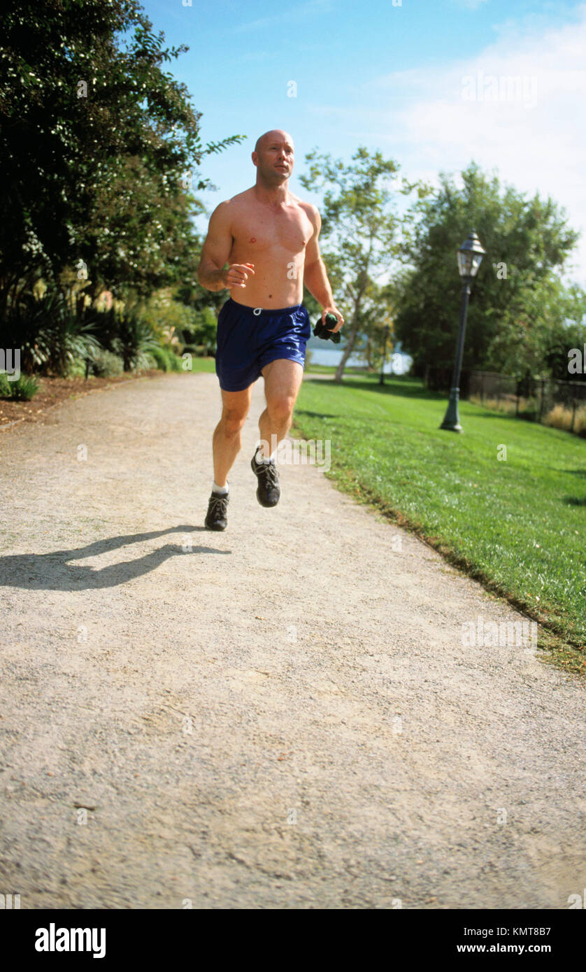 running with no shirt