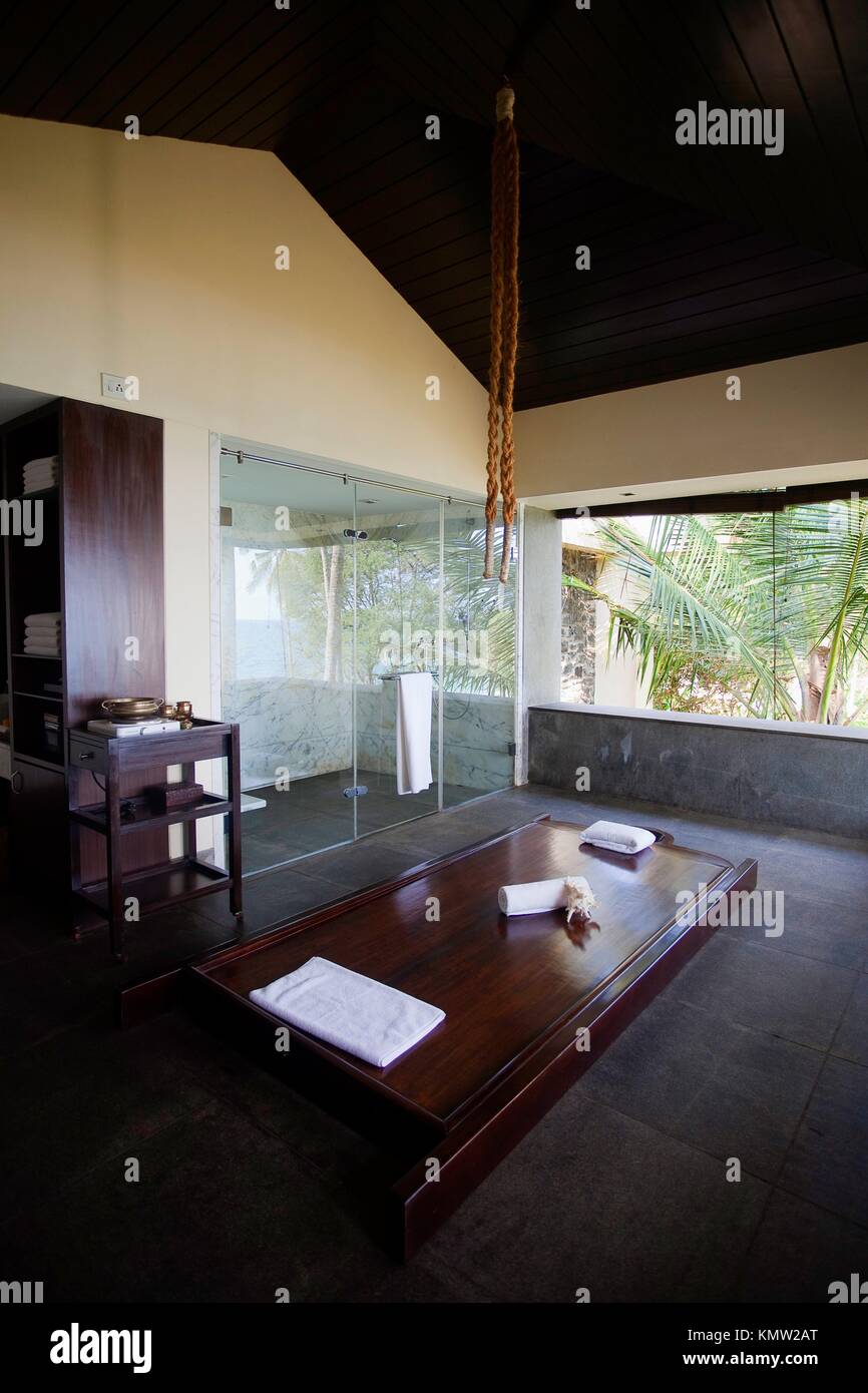 Ayurveda Massage in Kerala state india Stock Photo Alamy