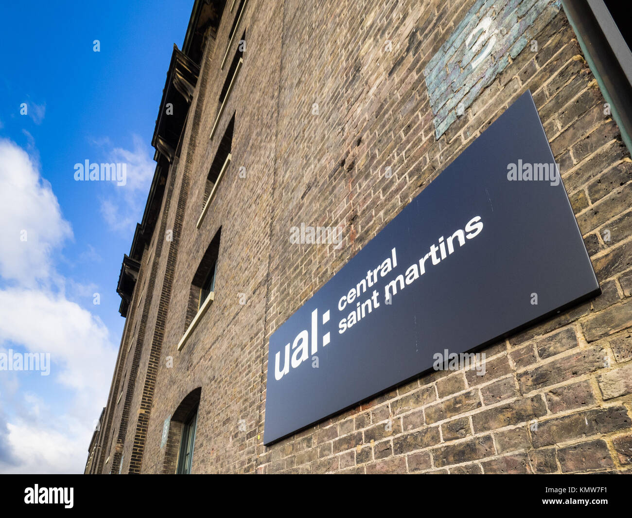 Foyer of the UAL (University of the Arts London) Central St Martins Campus at Granary Square near King's Cross, central London UK Stock Photo