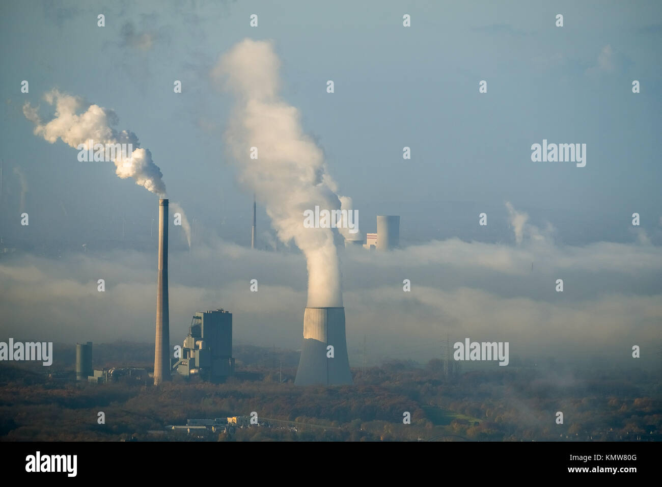 Coal-fired power plant, STEAG and RWE Power, joint power station Bergkamen A oHG, electricity, district heating, exhaust fumes, emission, smoke, smoke Stock Photo