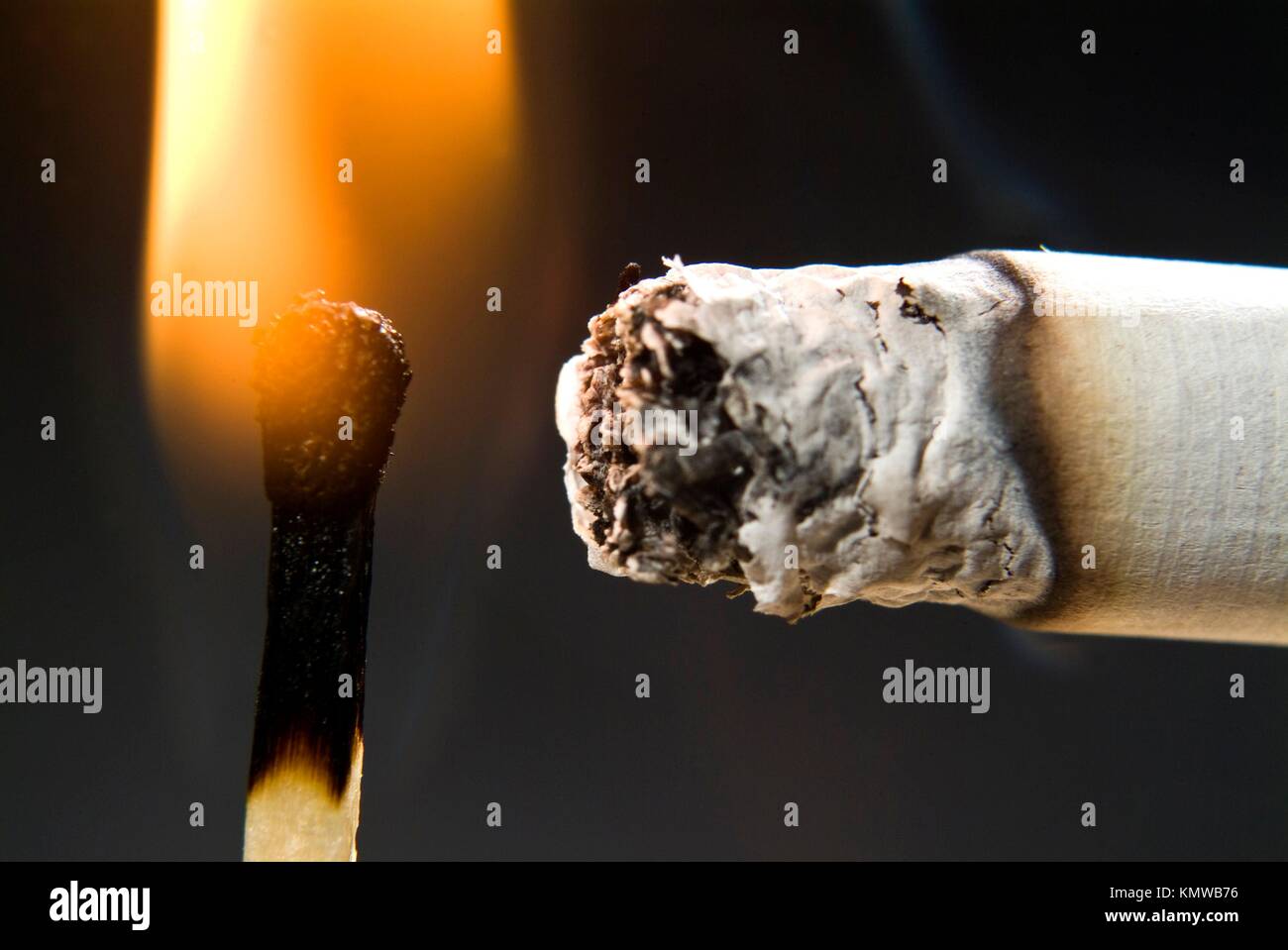 Lighting cigarette match hires stock photography and images Alamy