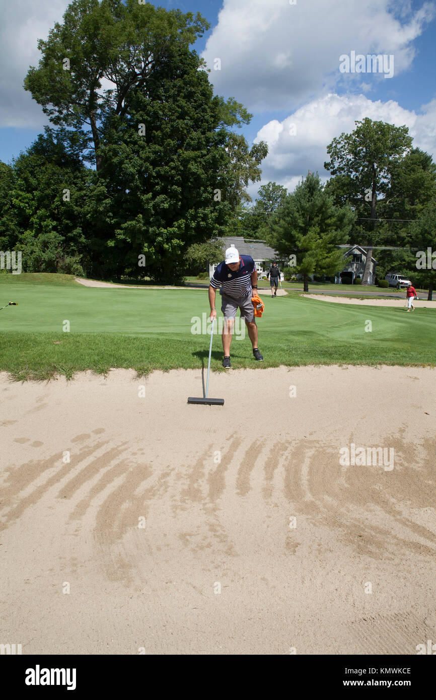 Raking sand hi-res stock photography and images - Alamy