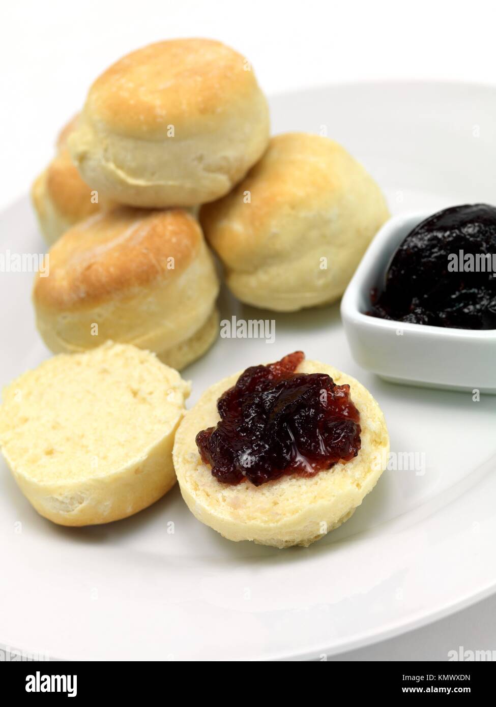 Freshly baked scones fresh out of the oven Stock Photo Alamy
