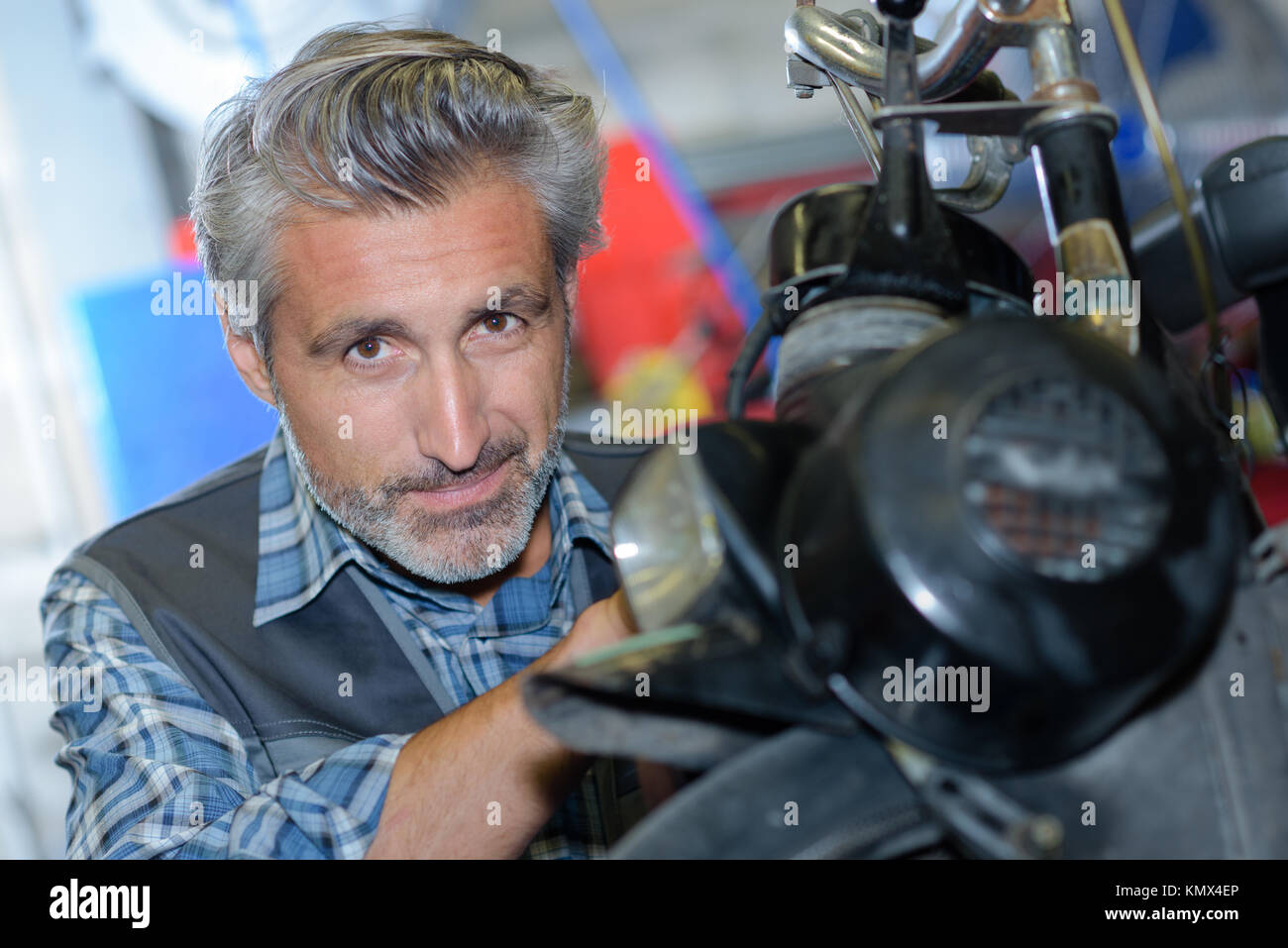 electric bike mechanic