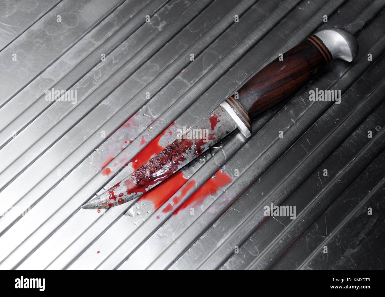 Big knife with wooden handle hi-res stock photography and images - Alamy