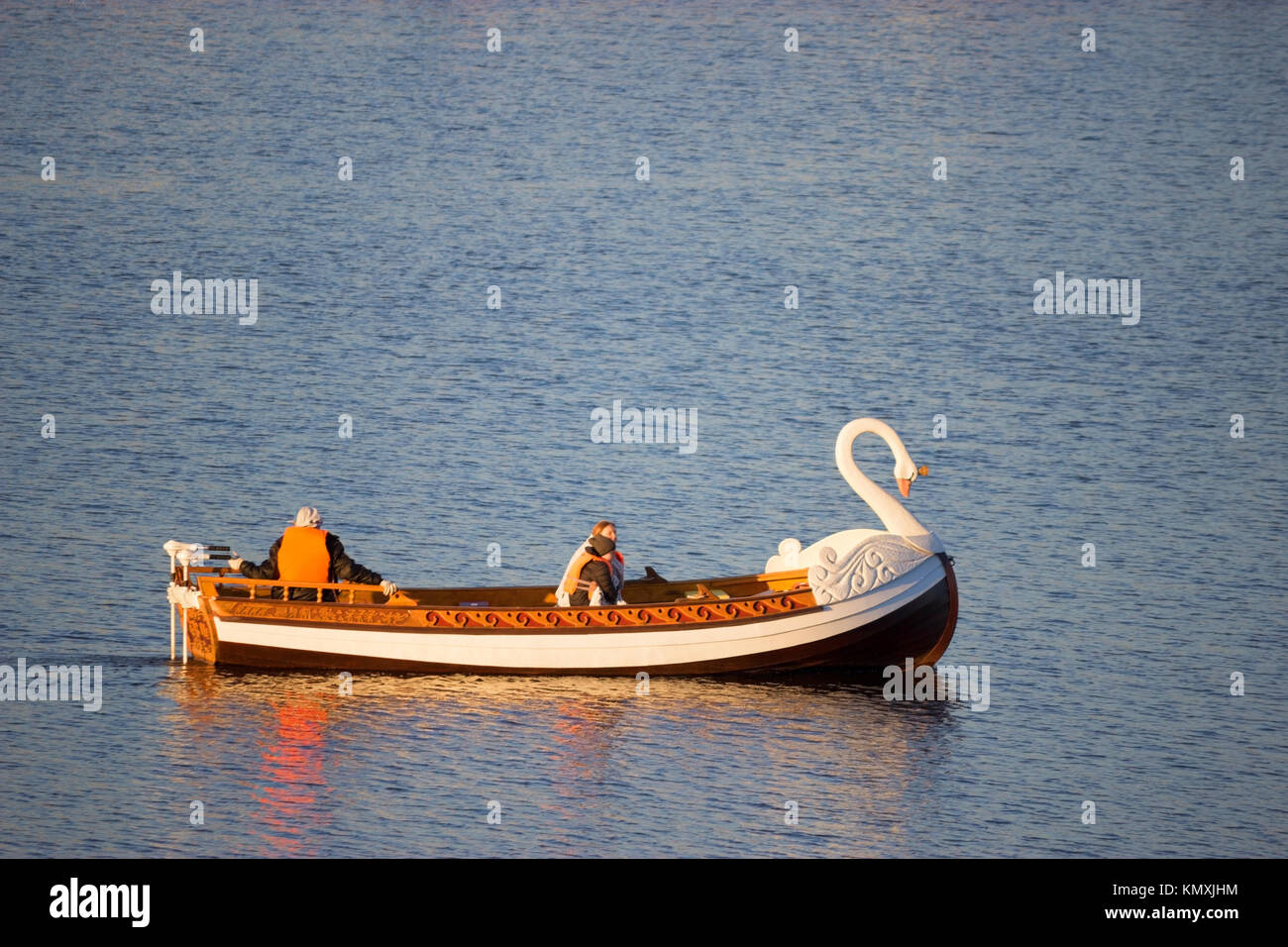 Boat In A Shape Of A Swan On A Lake Stock Photo Alamy Boat In A Shape Of A Swan On A Lake Stock Photo Alamy