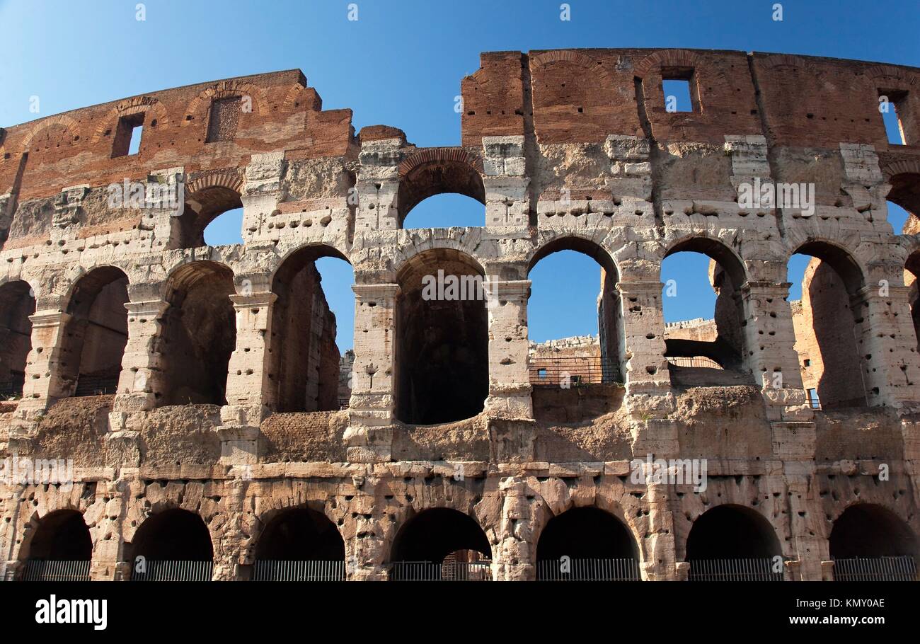 Roman Colosseum Built by Vesparian Stock Photo Alamy