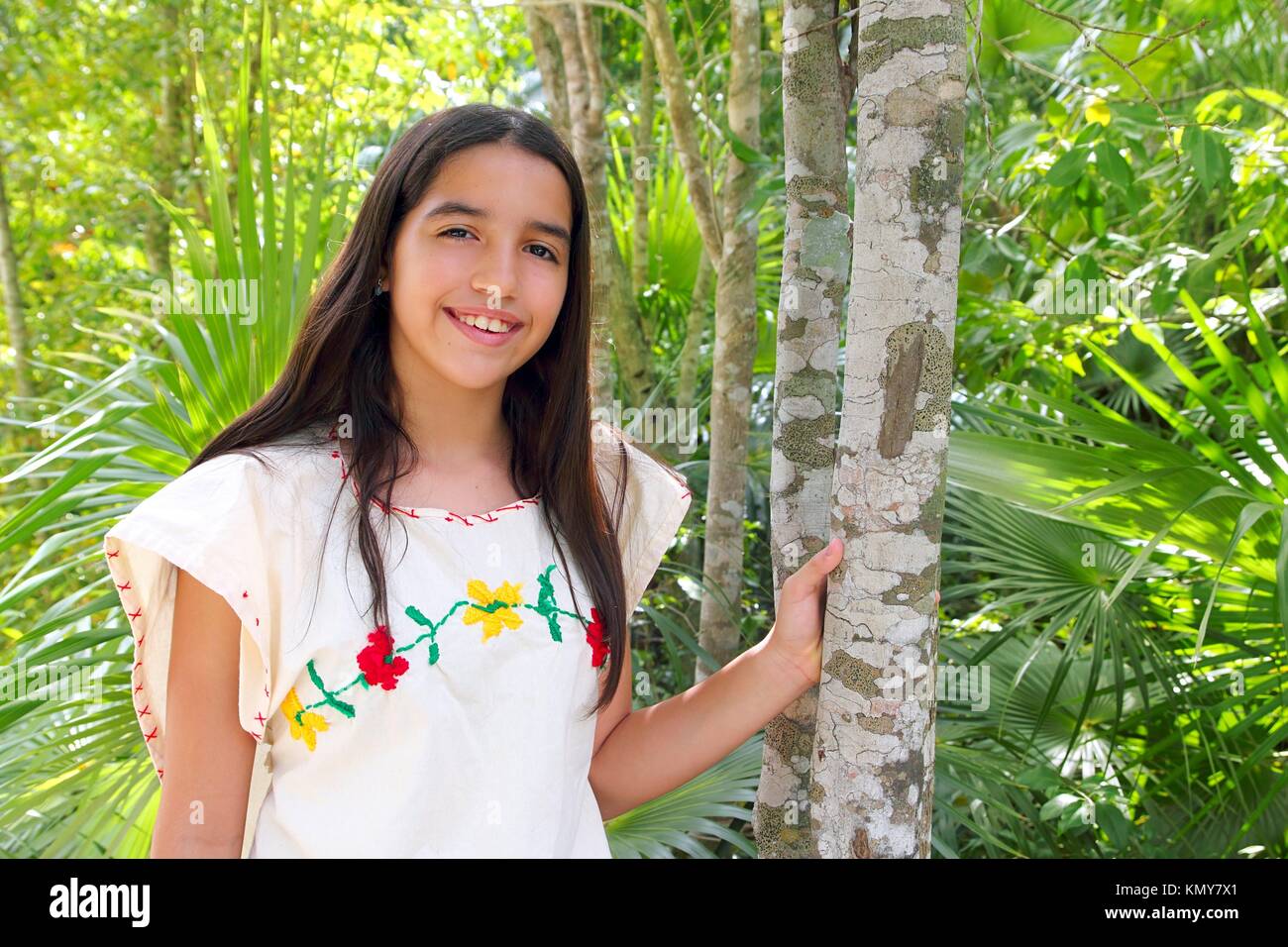 Mexican indian latin girl mayan hi-res stock photography and images - Alamy