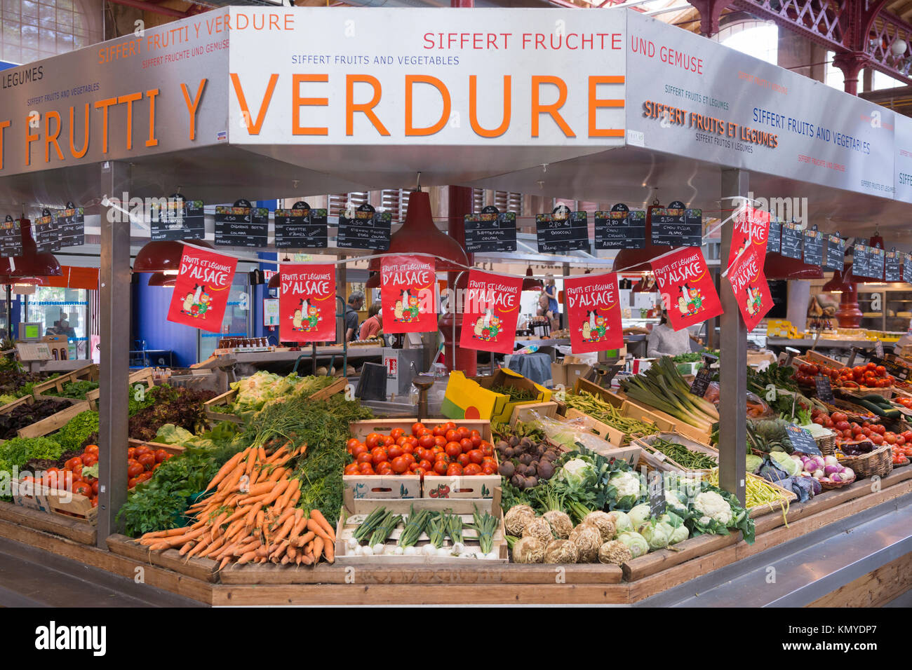 Locally grown vegetables fruits local hires stock photography and images Alamy