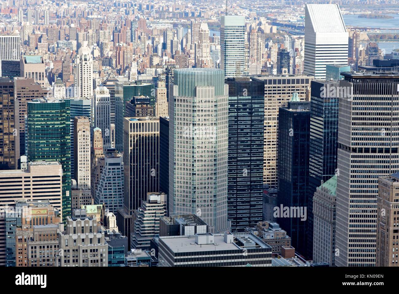 Facing New York City High Resolution Stock Photography and Images - Alamy
